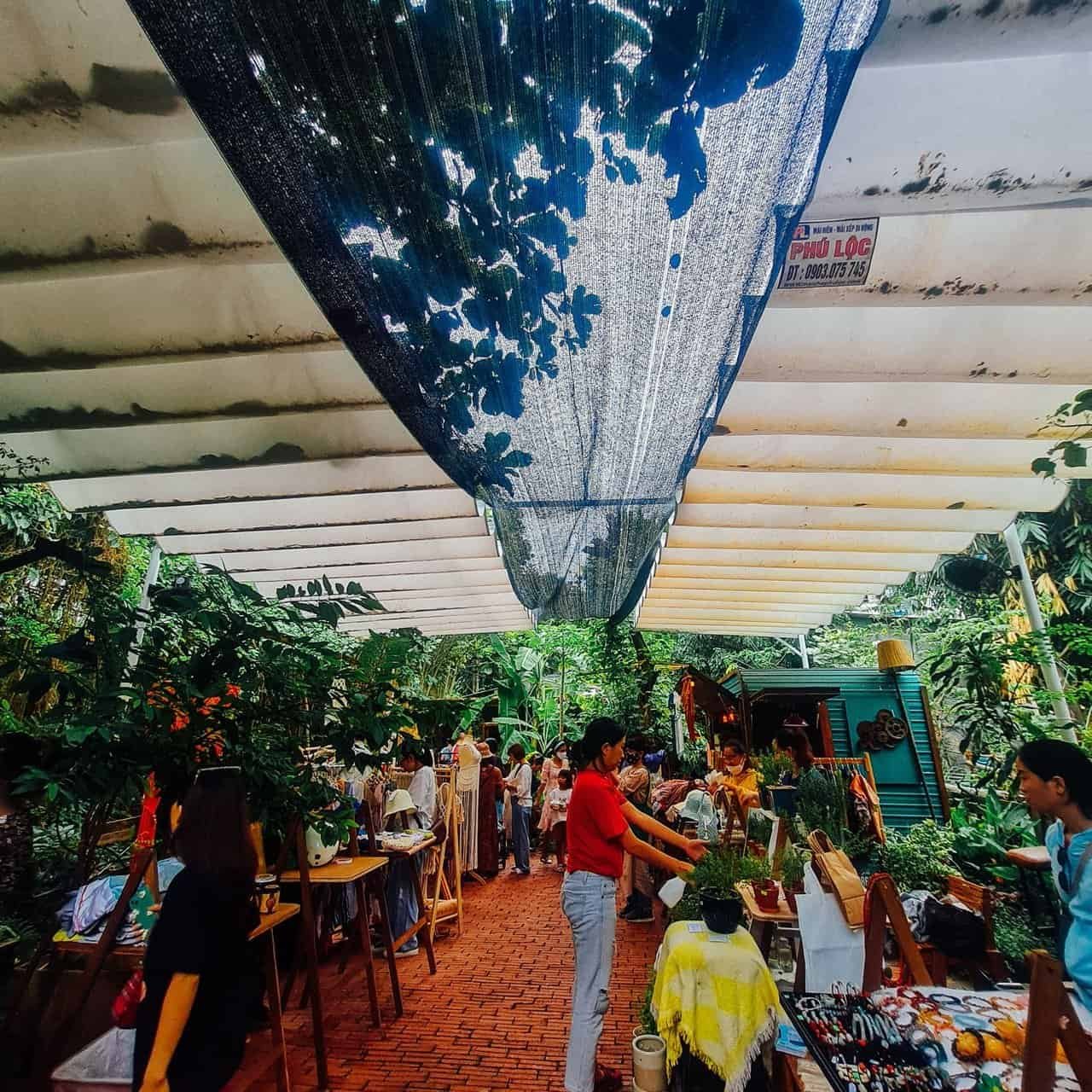 A community market at dune 45 cafe in danang vietnam 22 » 2026 » roaming sparrow 20220702_093912.jpg