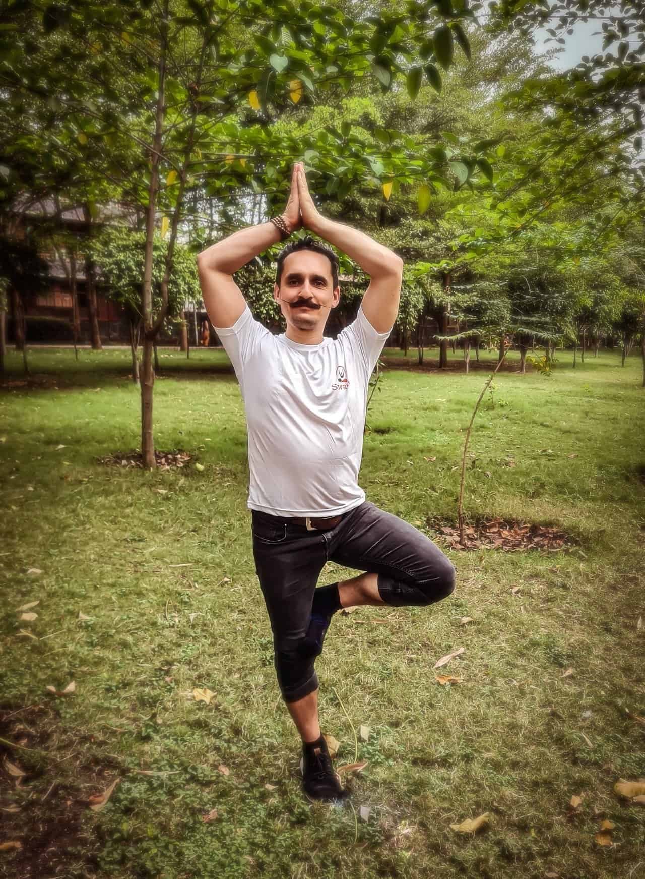 Afternoon in the park with my new friends from india 23 » 2026 » roaming sparrow PSX_20220323_201745.jpg