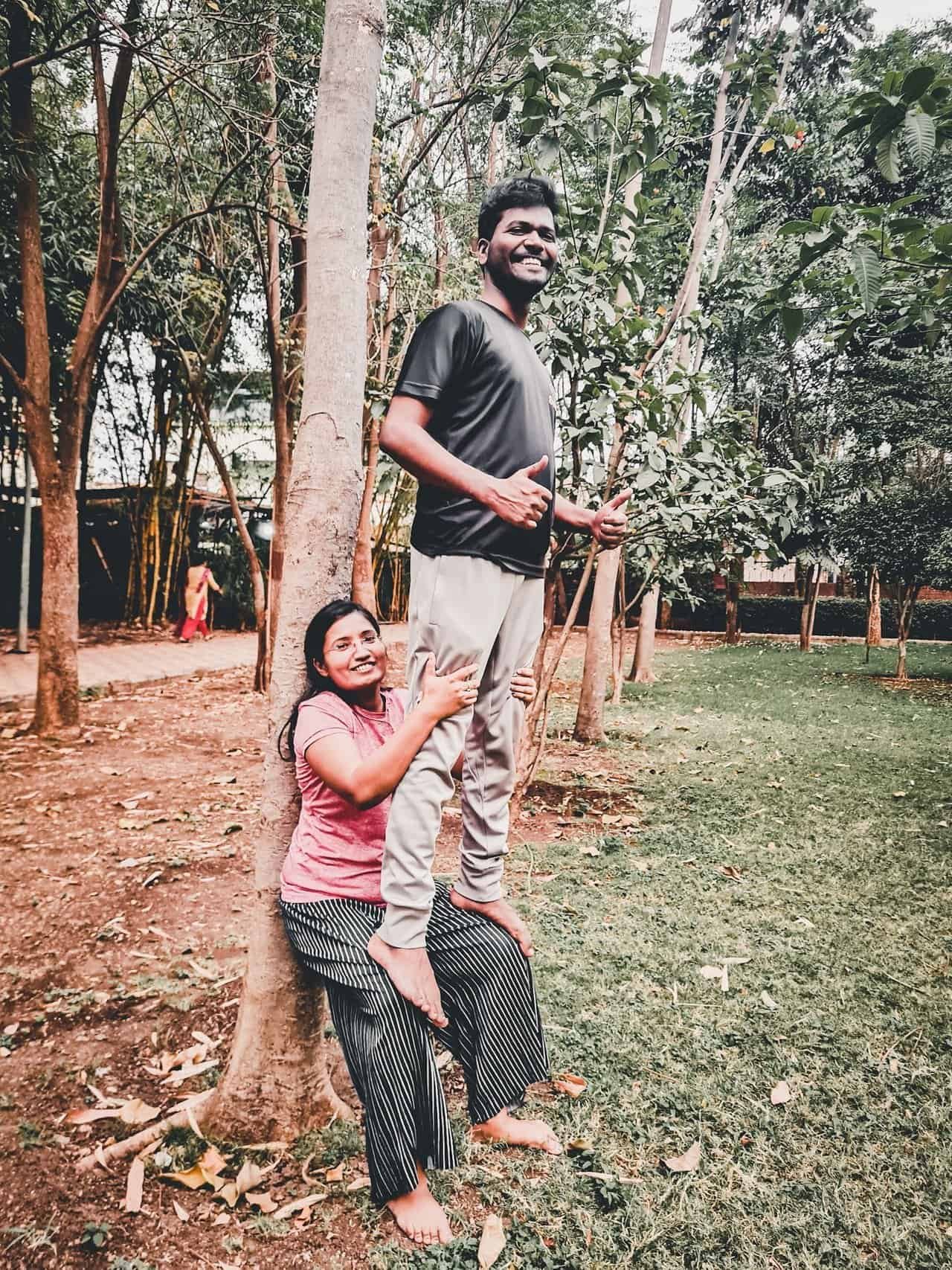 Afternoon in the park with my new friends from india 27 » 2026 » roaming sparrow 20220323_182149.jpg