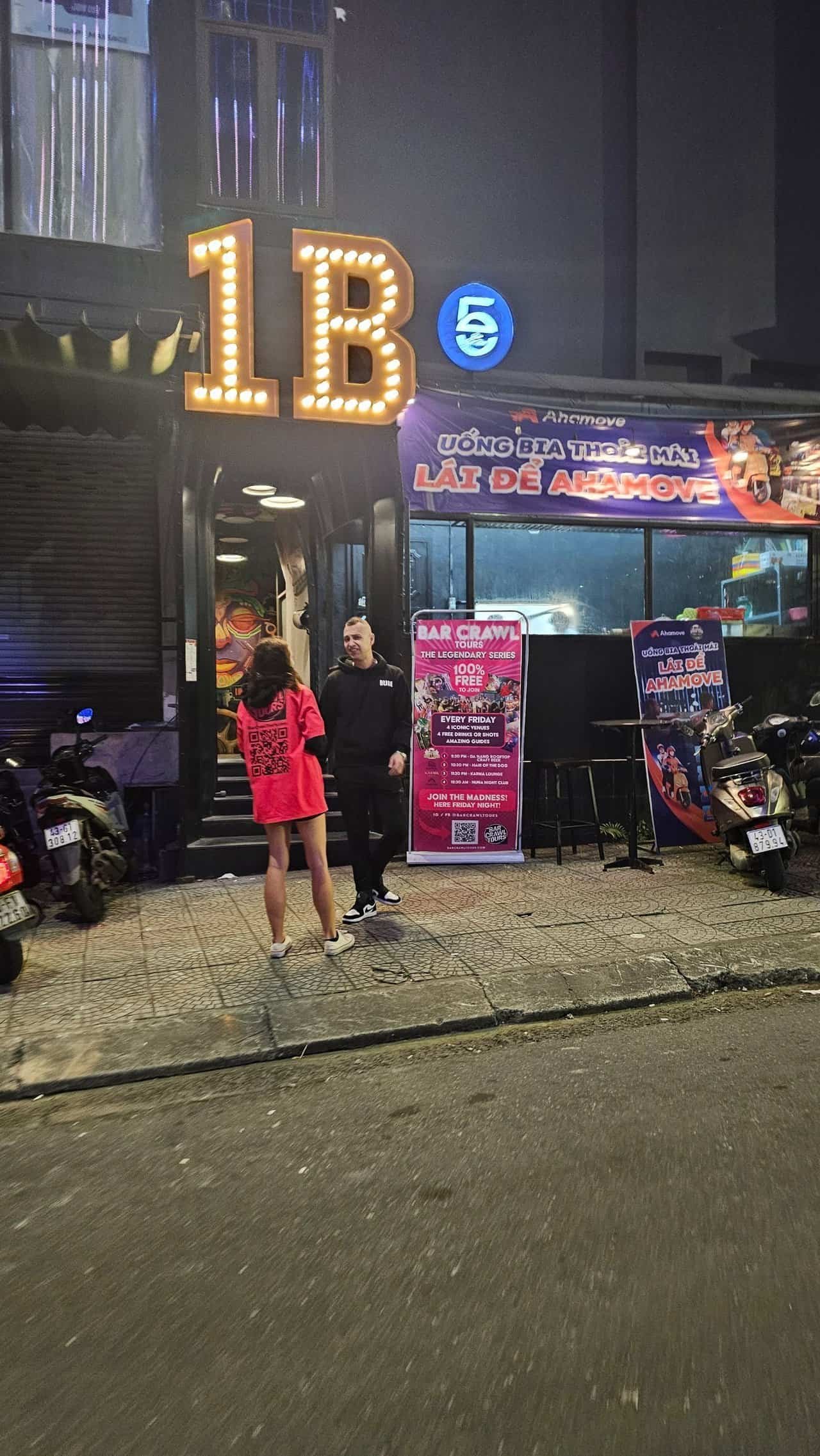 Free bar crawl tours in danang: building global connections one drink at a time 23 » 2026 » roaming sparrow 20250307_212249.jpg