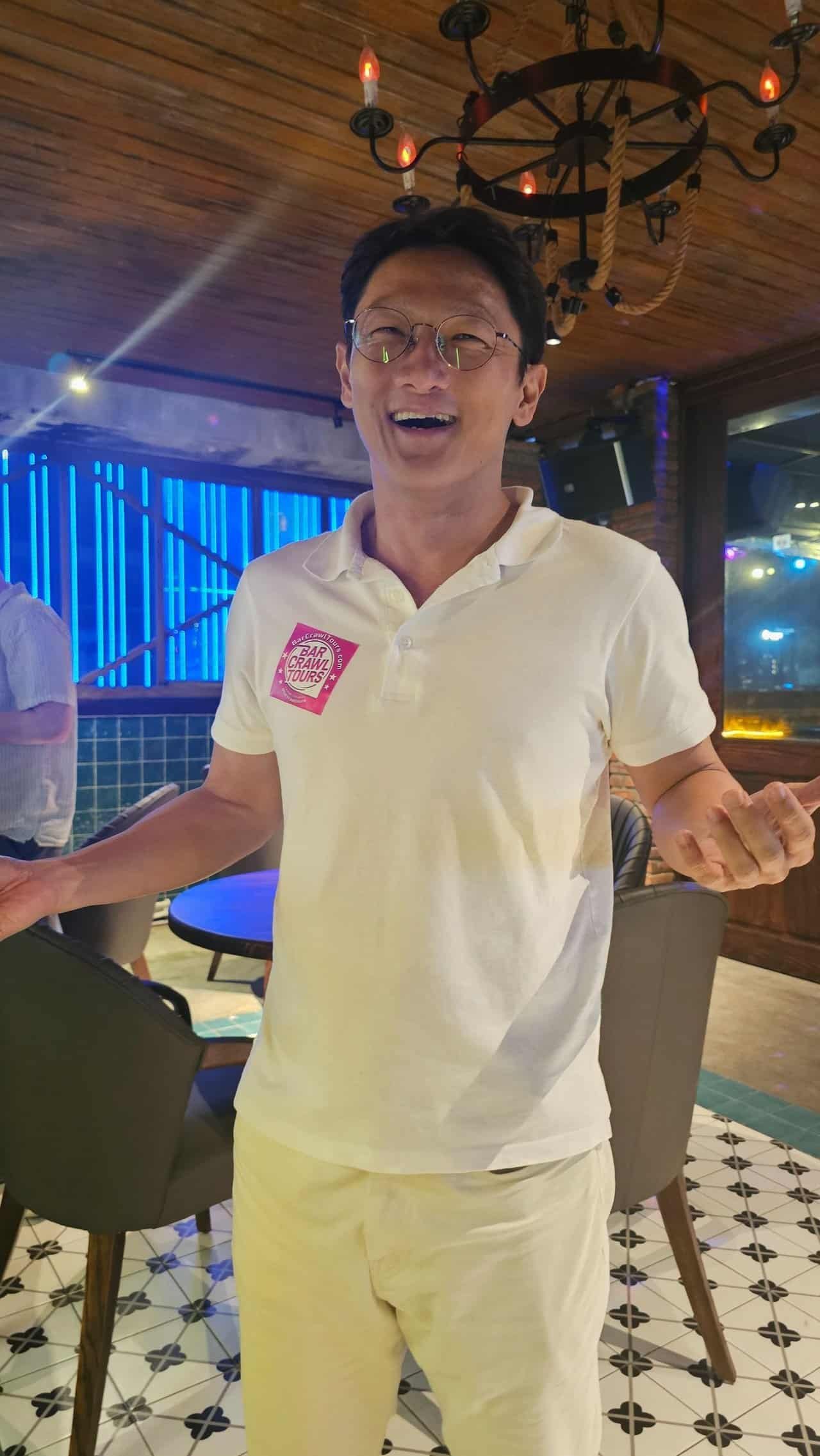 Free bar crawl tours in danang: building global connections one drink at a time 30 » 2026 » roaming sparrow 20250221_221345.jpg