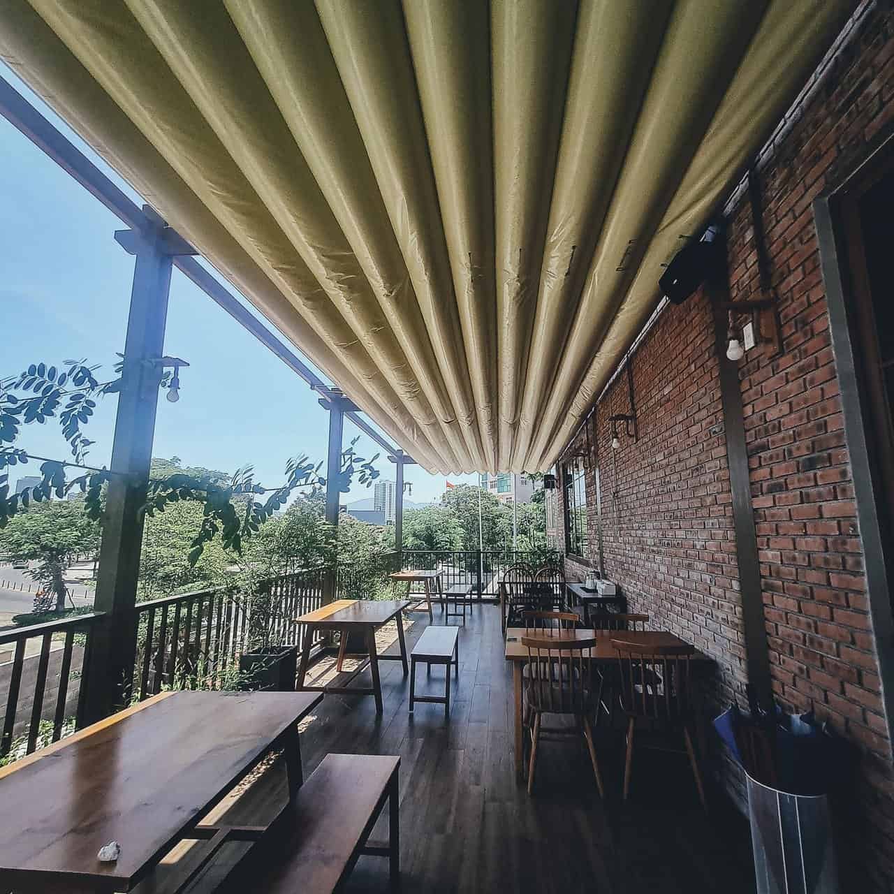 Grand t coffee: your co-working haven in danang, vietnam 16 » 2026 » roaming sparrow 20230629_120258.jpg