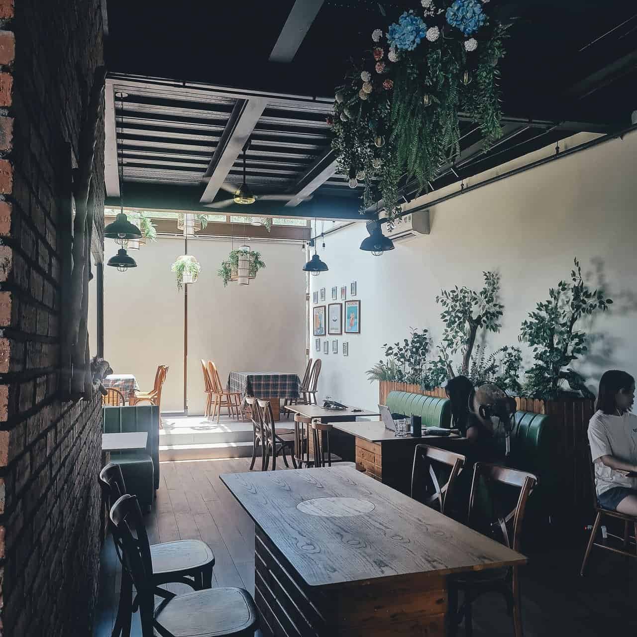 Grand t coffee: your co-working haven in danang, vietnam 19 » 2026 » roaming sparrow 20230629_120428.jpg